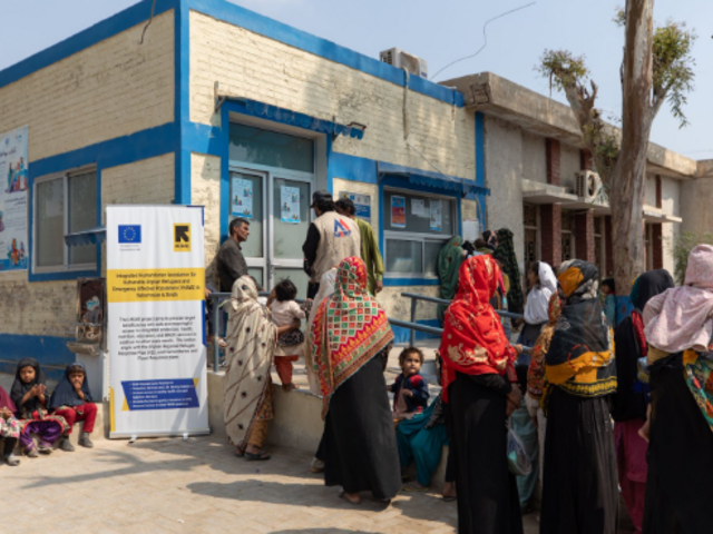 District Khairpur, Pakistan. Activities at the Maternal, Newborn and Child Health Centre (MNCH) where IRC and its implementing partners provide medical services to marginalized communities in Sindh.